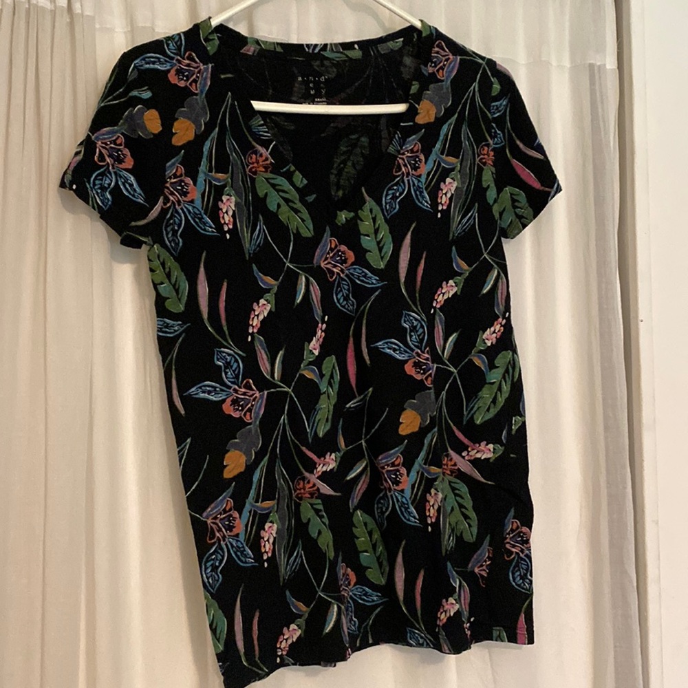 A new day v neck tee